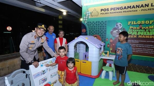 Polsek Mampang Dirikan Pospam Mudik Ramah Anak Bertemakan \