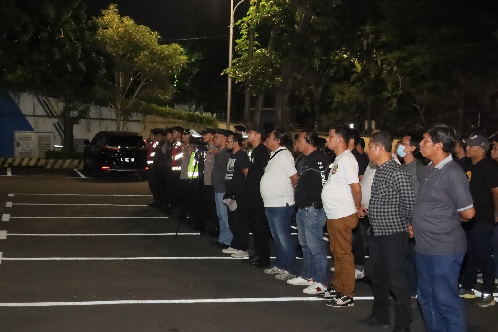 Wakapolres Jakarta Utara Pimpin Apel KRYD dan Patroli Skala Besar Antisipasi Gangguan Kamtibmas