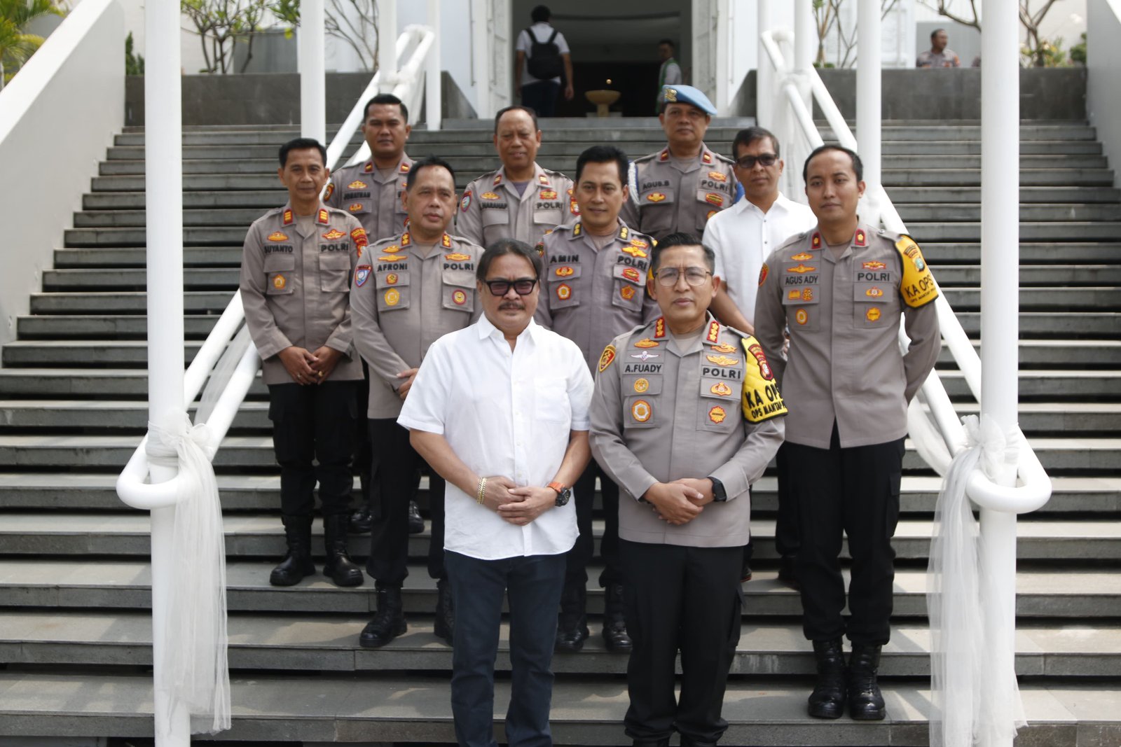 Kapolres Metro Jakarta Utara Monitoring Pengamanan Minggu Kasih di Gereja Katolik Regina Caeli
