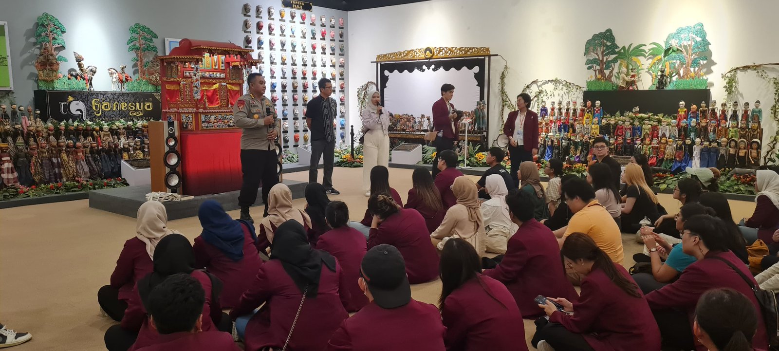 Kunjungan Mahasiswa ke Museum Ganesya: KBP Tri Suhartanto Kenalkan Potensi Museum di Era Modern