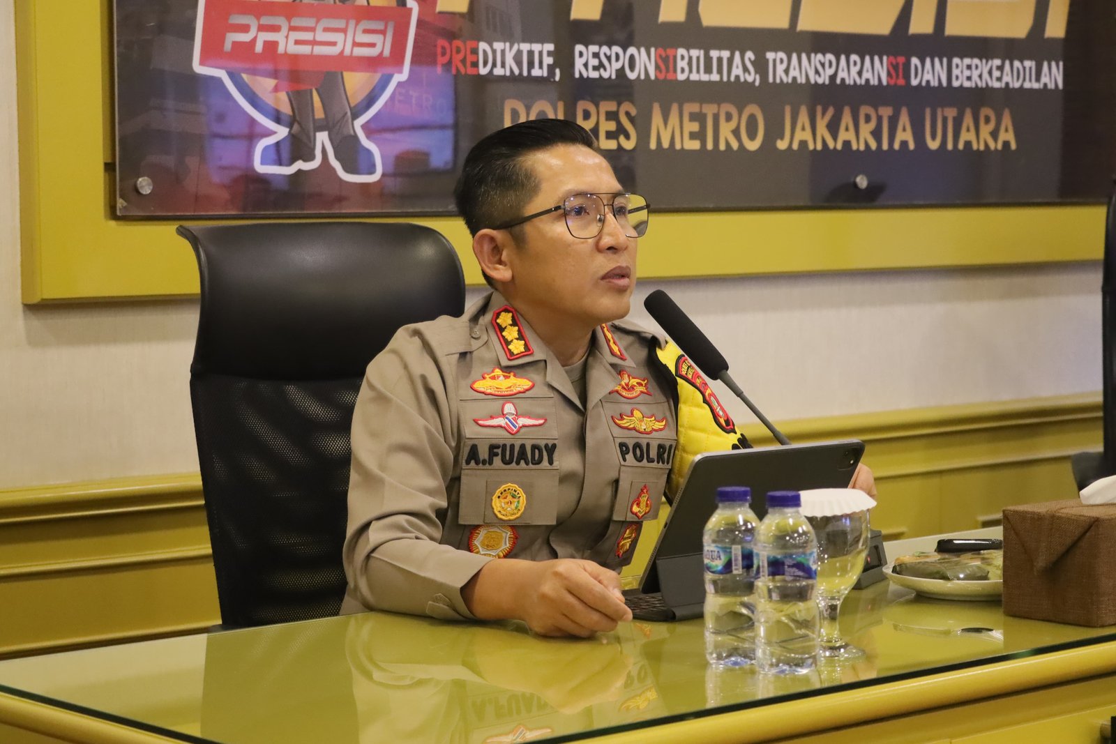Kapolres Metro Jakarta Utara Sampaikan Arahan Presiden dan Kapolri kepada Jajarannya