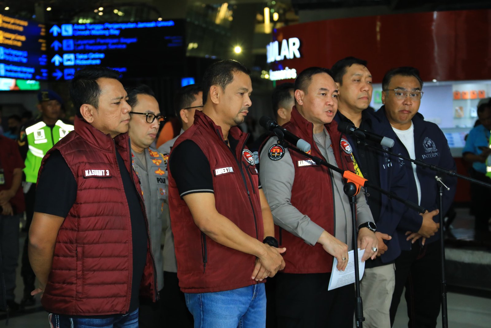 Bareskrim Polri Berhasil Amankan DPO Pengendali Clandestine Lab di Bali Asal Ukraina