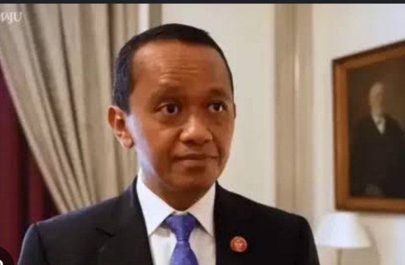 Universitas Indonesia Tangguhkan Gelar Doktor Menteri ESDM Bahlil Lahadalia